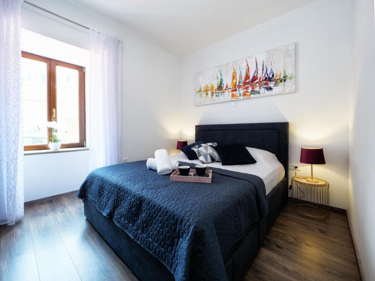 Arena Delight Studio Apartments Pula Exteriér fotografie