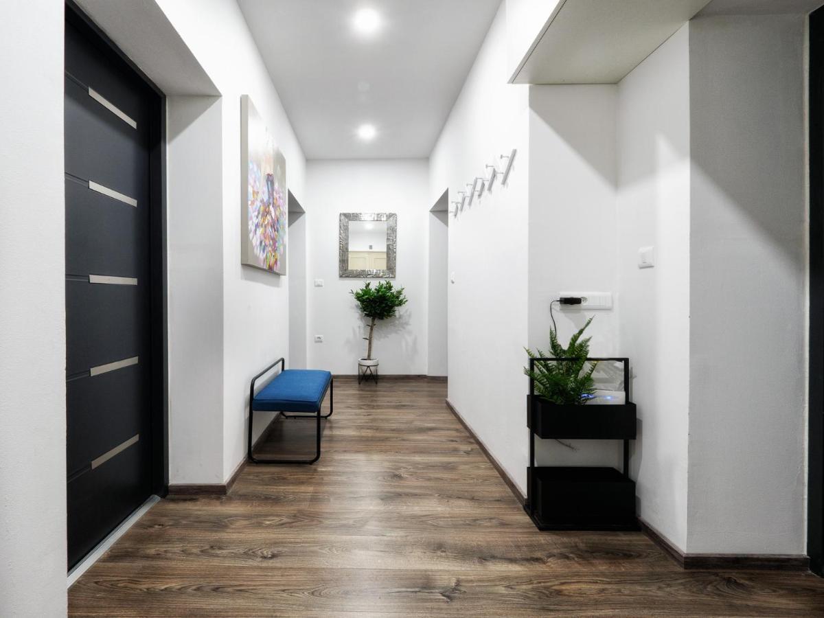 Arena Delight Studio Apartments Pula Exteriér fotografie