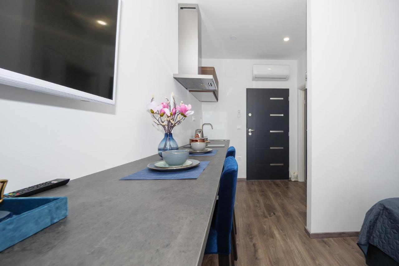 Arena Delight Studio Apartments Pula Exteriér fotografie
